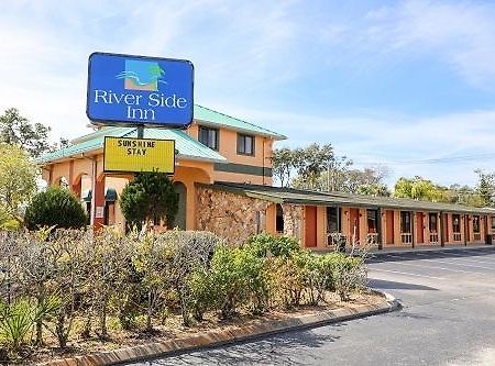 River Side Inn New Port Richey Esterno foto