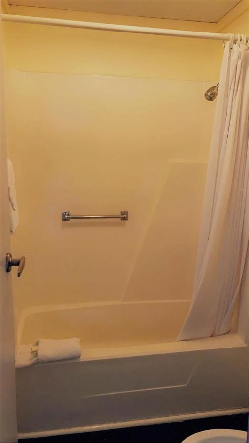 River Side Inn New Port Richey Esterno foto