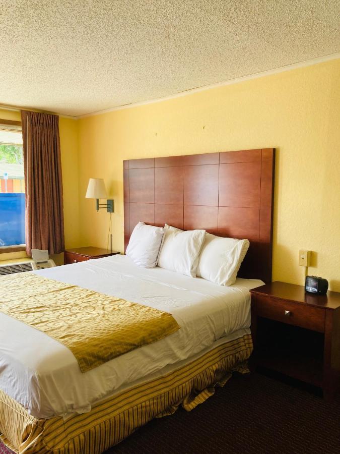River Side Inn New Port Richey Esterno foto